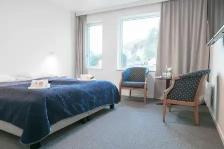 Kinnl Florø - 3