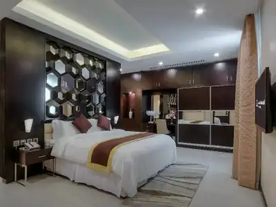 Premier - 33