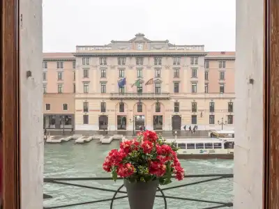 Grand Canal Suites - 35