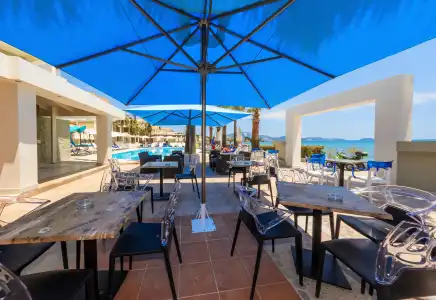 Cameo Beach Resort - 25