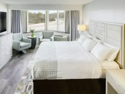 Sea Crest Beach Resort - 87