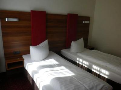 Görlitz Lutherplatz - 18