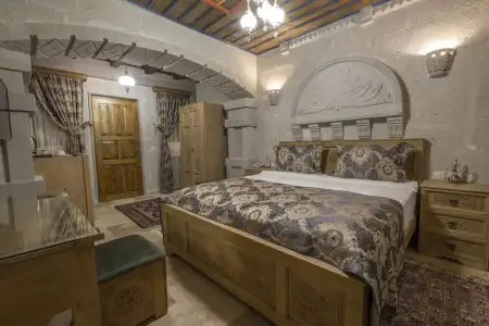 Underground Cave Suites - 39