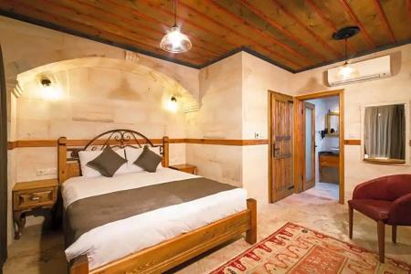 Sapphire Stone House - 33