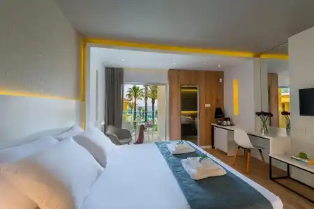 Malama Beach Holiday Village - 64