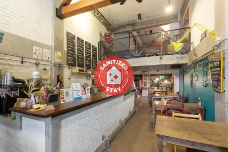 Box Hostel N Cafe - 49