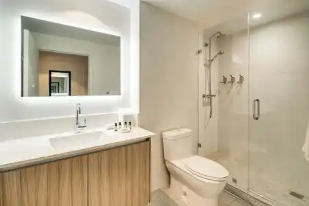 Kenmore Village, South Beach - 77