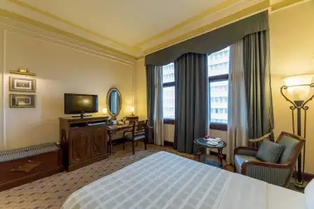 The Oberoi Grand Kolkata - 56