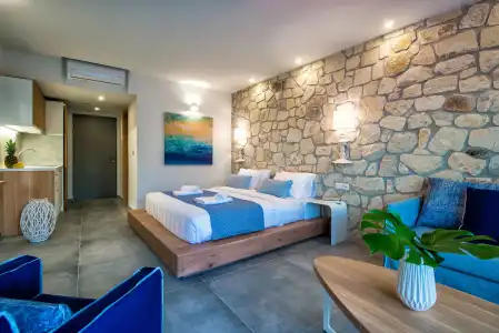 Mary & Mary Royal Suites - 4