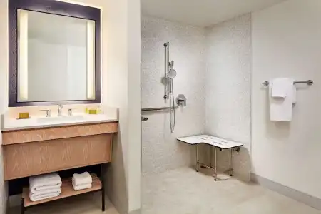 MDR Marina del Rey - a DoubleTree by Hilton - 91