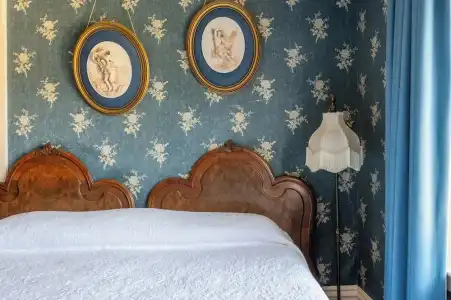 Martine Inn - 27