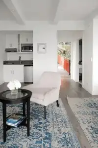Hollywood Hills - 54