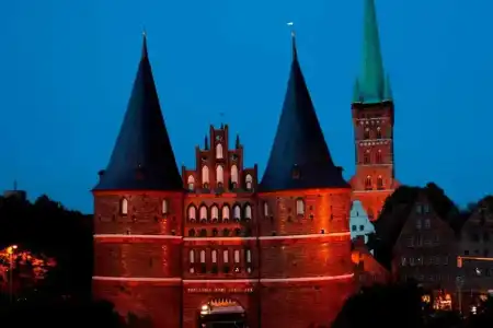 H+ Luebeck - 0