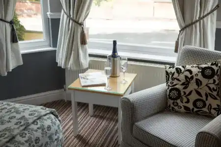 The Ascott - 28