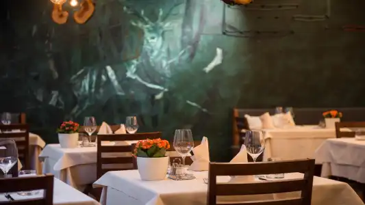 KRONE - eat, drink, stay - 28