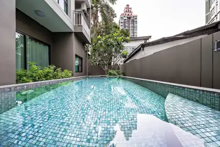 Like Sukhumvit 22 - 11