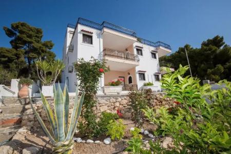 Pefkides Aegina Boutique Apartments - 28