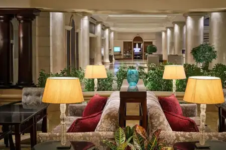 Hyatt Regency - 1