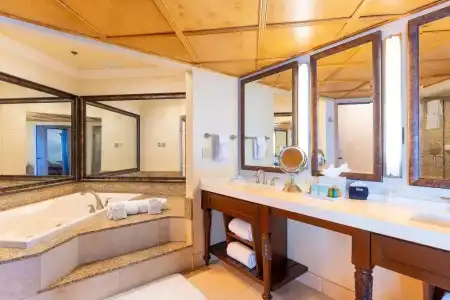Pacific Terrace - 136