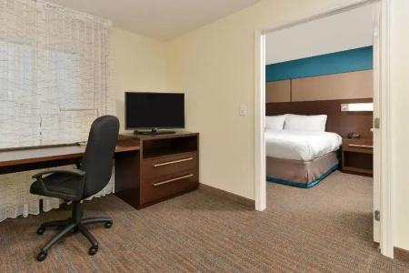 Residence Inn Des Moines Downtown - 74