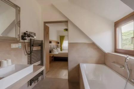 Weindes Riesling Zum Grünen Kranz - 97