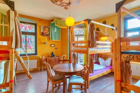 Lollis Homestay - Hostel - 56