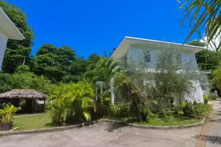 Chateau Elysium Guest house - 126