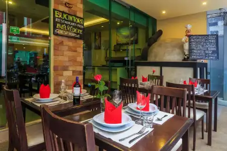 Room in Guest Room - Bucintoro Restaurant & Guesthouse Belvedere - 10 Minutes From Patong Beach - 9