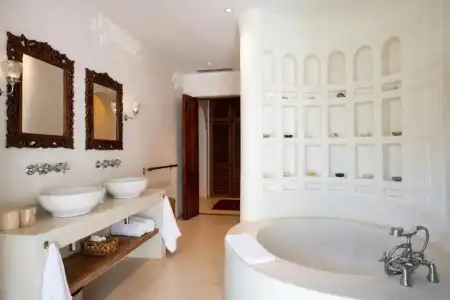 Qambani Luxury Resort - 52