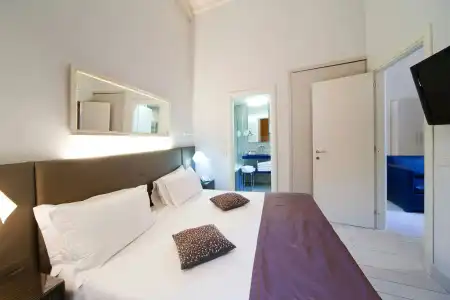 Navona Palace Luxury Inn - 22