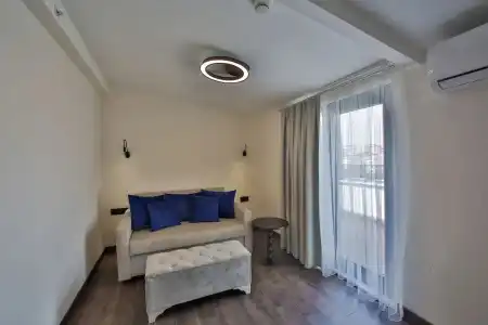 Kavala - 88
