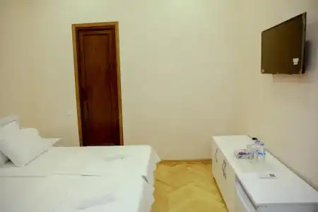 Tbilisi Grand Hostel - 15