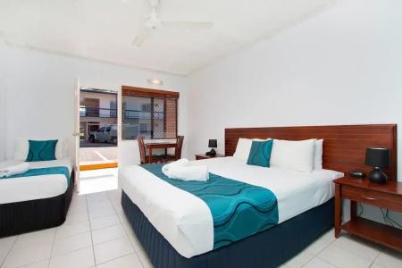Cairns City Palms - 48