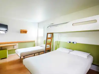 Ibis Budget Chartres - 5