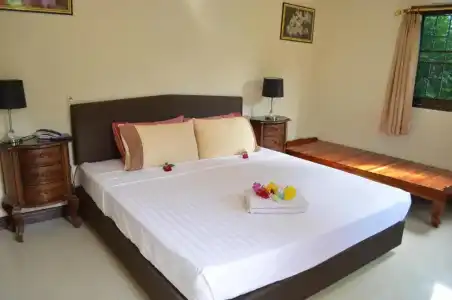 Home Stay Stc Bed & Breakfast - 43