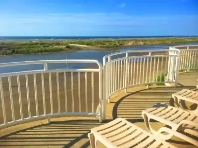Coliseum Ocean Resort - 6