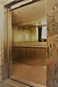 The sQuare - 9