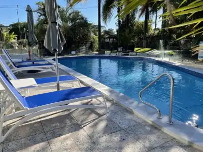 Burleigh Palms Holiday Apartments - 27