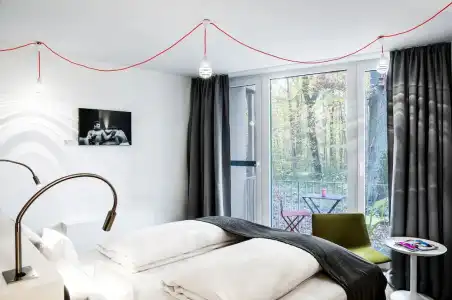 V-Hotel - 74