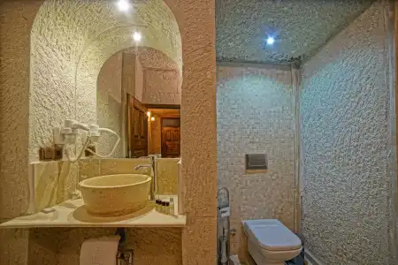 Zeus Cave Suites - 9