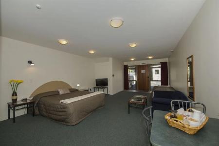 Lake Point Motel - 24