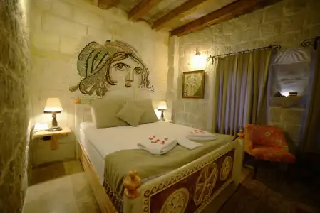 Caftan Cave Suites - 3