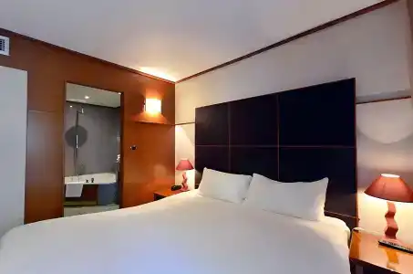 Goldstar Apartments & Suites - 2