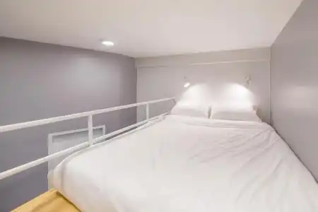 Nornyaowarat Hostel - 39