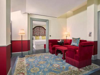 Maxwell Reserve Singapore, Autograph Collection - 77