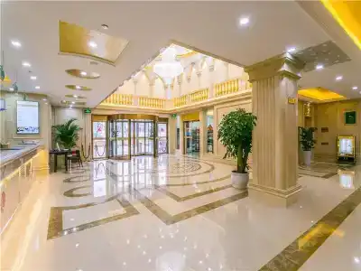 Vienna International - 1