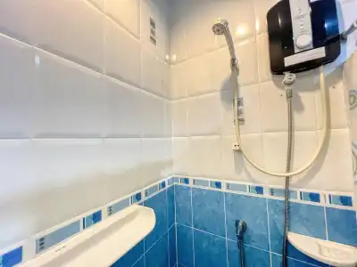 SR Sea View Apartments - 10