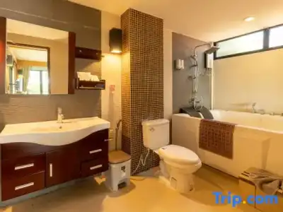 The Grace Amphawa - 123