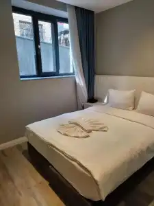Sel Suite - 13