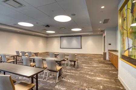 Holiday Inn Express & Suites Charlotte - South End by IHG - 44